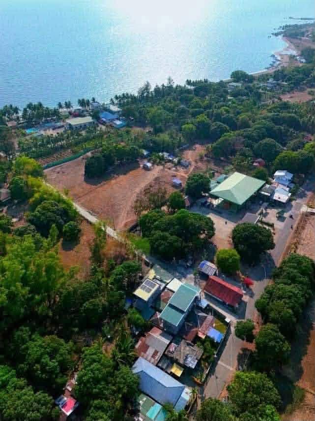 Private Beach Lot in Sabang Sta. Cruz